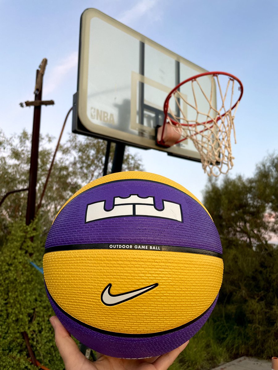 Vanessa Moss tweet media