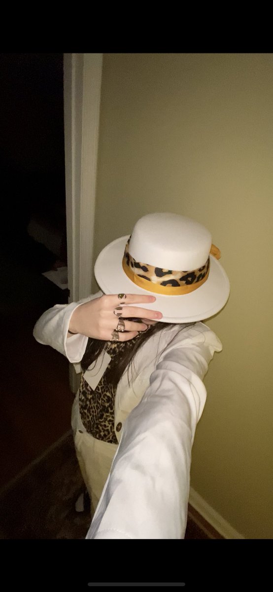 interludetear's tweet photo. CONCERT AGUST D TOUR REVEAL !!
i’m dressing as that that yoongi aaaahhhhh !! still need to finish making detailing pieces tomorrow but I’ll update once it’s fully done. for now here you go :) #AGUSTDTOUR #DDAY https://t.co/paEAzMVEMO