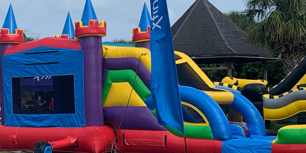ComcastSouth's tweet image. Happy Saturday, #Grantville, GA! If you're in Downtown for the 5K Race and Easter Egg Hunt, be sure to stop by the Xfinity Experience at noon. We have giveaways, a bounce house, information on #InternetEssentials and #ACP, and vouchers for free food!