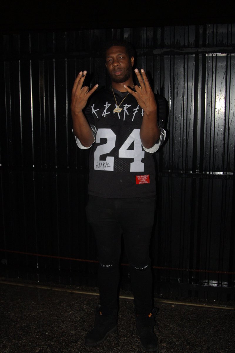 est.realmikeflu21 tweet media