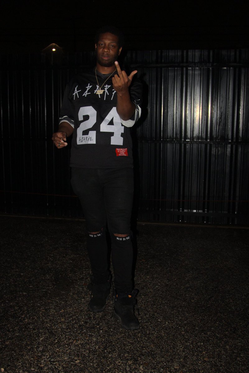 est.realmikeflu21 tweet media