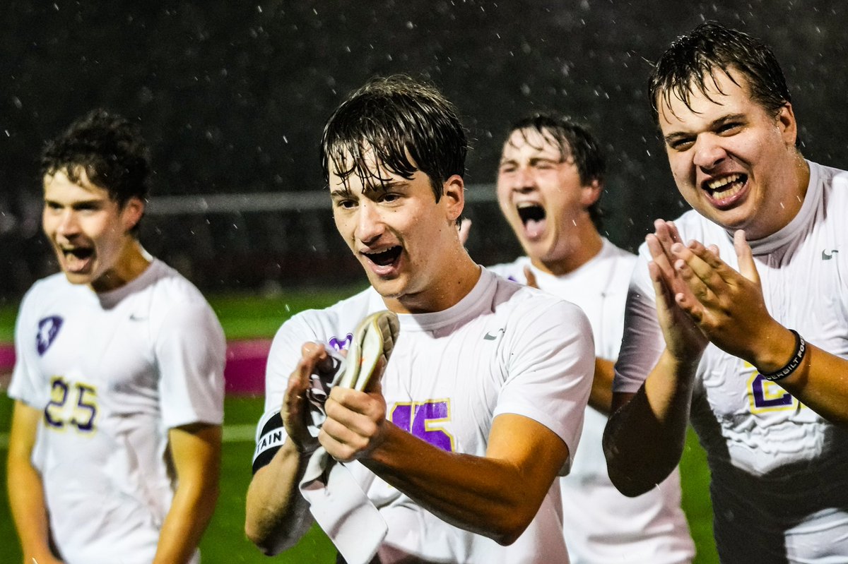cpalions's tweet photo. Soccer beats MBA 1-0 in tonight's rainy region match with an awesome PK save by goal keeper Hunter W. 💪 https://t.co/PQMAcCKTT3