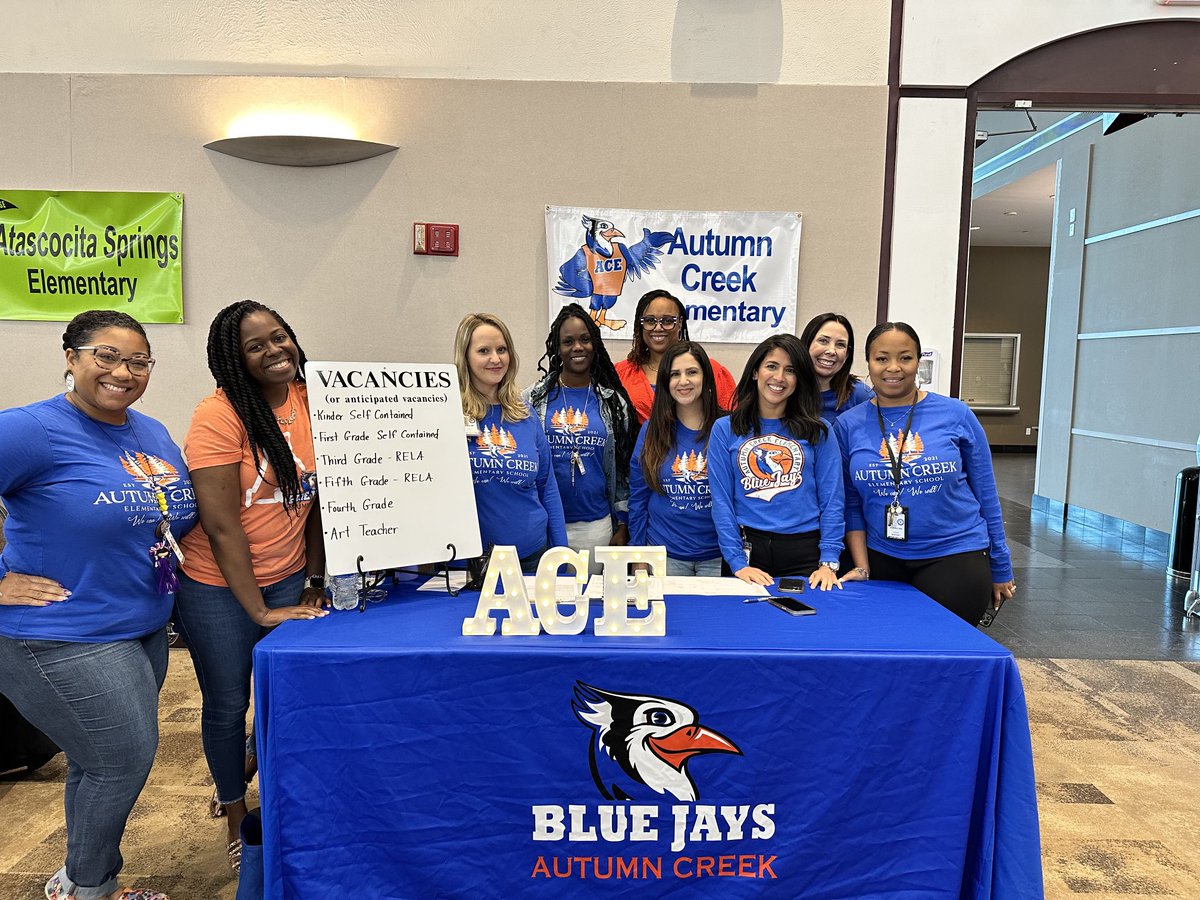 Way to go ⁦@HumbleISD_ACE⁩ at the Humble Job Fair! Thank you all for coming out & partnering this evening ⁦@HumbleISD⁩ 🧡💙🧡💙 WeCanWeWill 💙🧡💙🧡