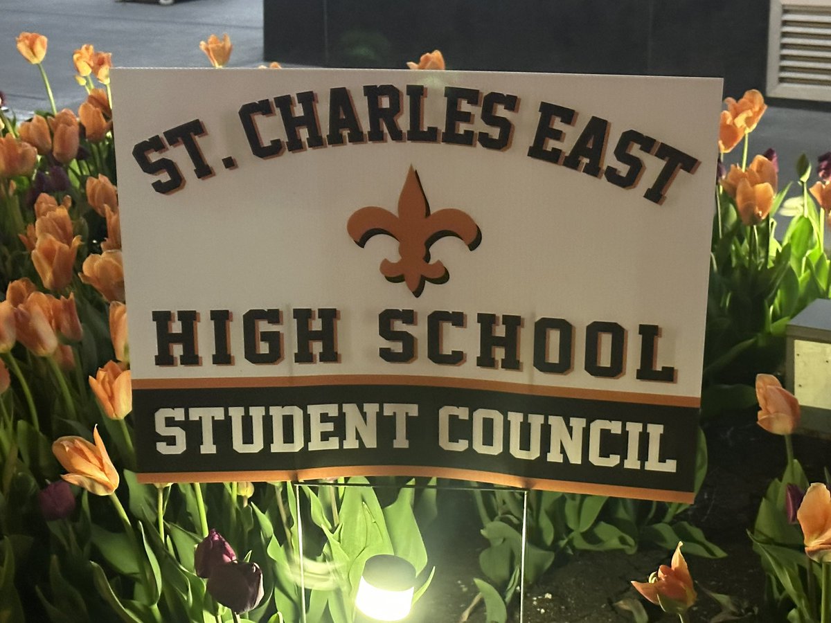 StCharlesEast's tweet photo. Seesaw-A-Thon happening now until 3pm tomorrow by the @STCEstuco for the Thomas McBride Scholarship at the STC Municipal Building.  Stop on by to donate! https://t.co/qq7HQUjFHN