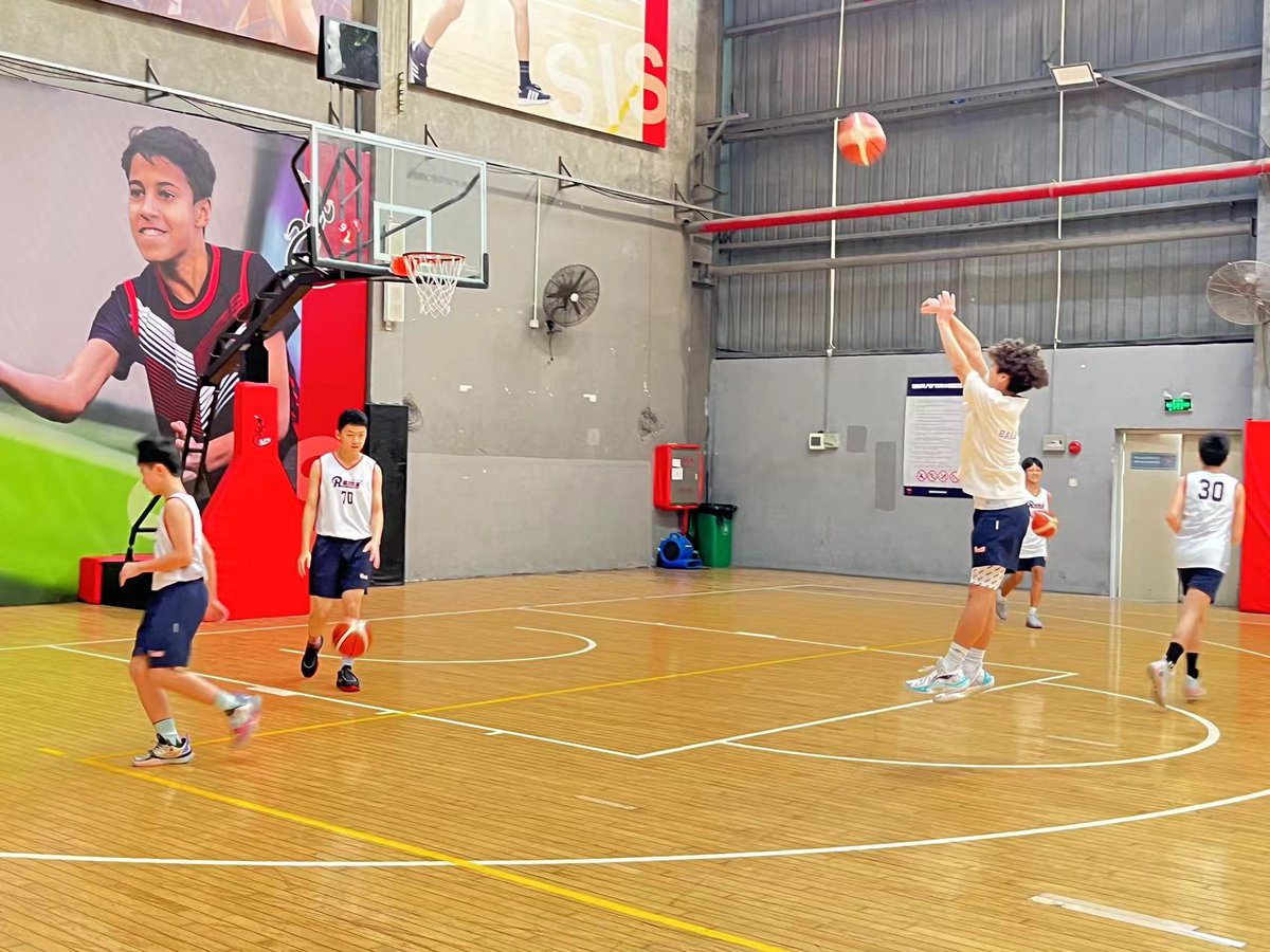 CoreyKydd's tweet image. Busy PRC weekend! Our LS Div 1/2 Boys &amp;amp; Girls basketball teams are showcasing their skills and school spirit @AISGZ ! #GoRams