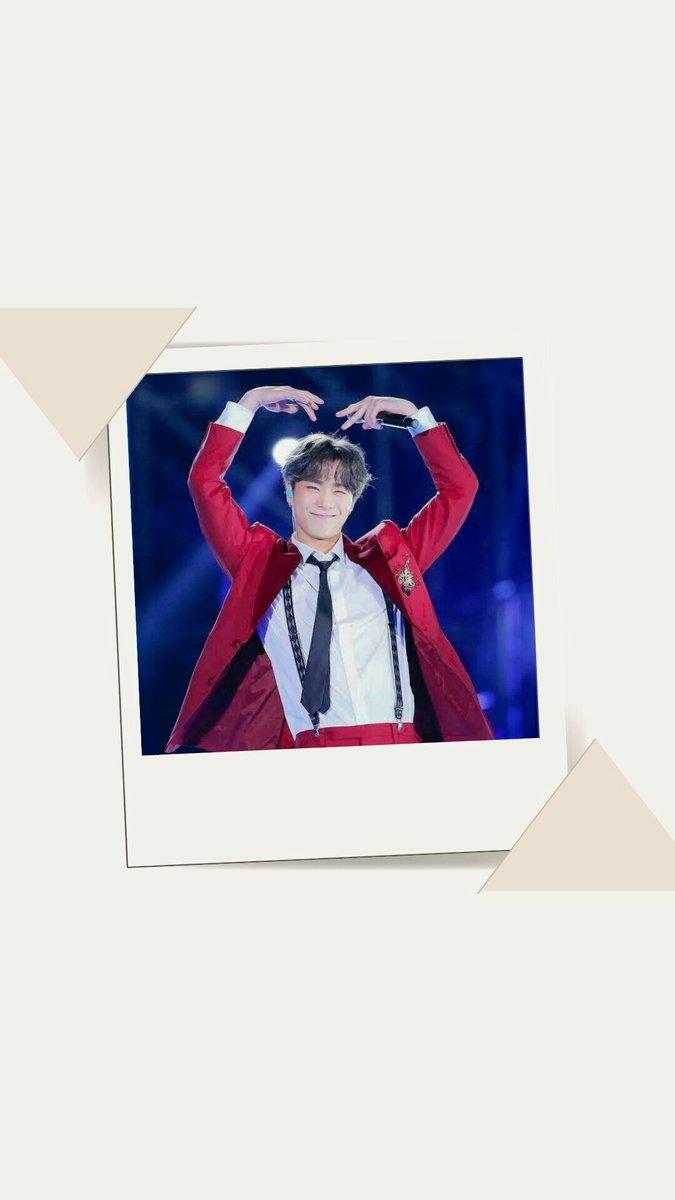 misslayla__'s tweet photo. to our precious moon who has now become a star🥺 i hope you're now in safe place binie,i still can't believe that we're bidding our last goodbye's but you will never be forgotten my luv,we're sorry and thank you for everything.we love youu so much🕊🤍
#문빈_가수해줘서_고마워 https://t.co/qWI8HqZXLN