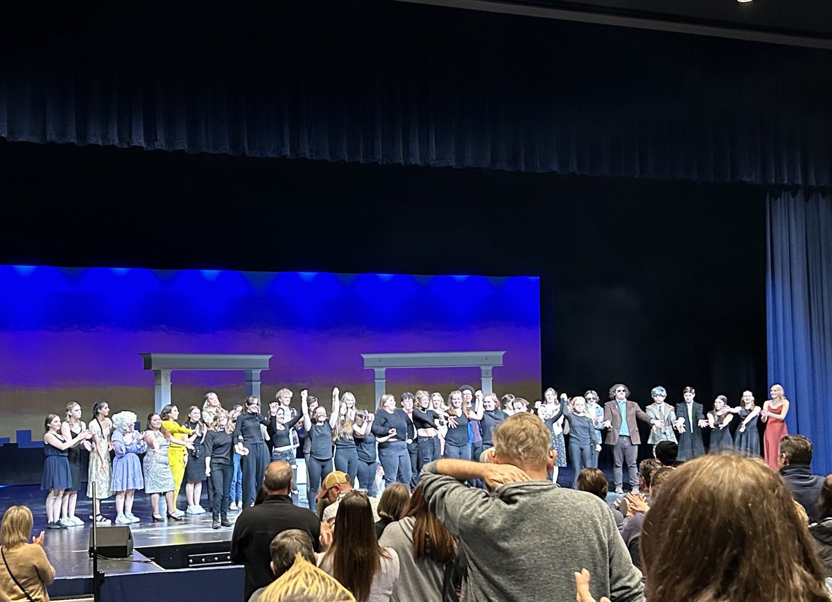 MrsShannonSS's tweet photo. The cast and crew of Freaky Friday did a fantastic job tonight! 🎶🎭Very enjoyable production. Congratulations! 💙🎉 https://t.co/f0fQjXB1Vh