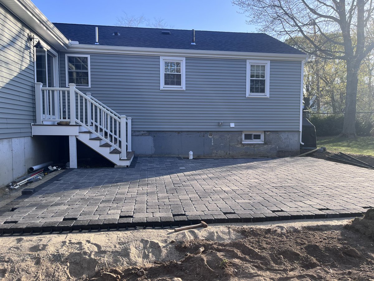 Couple of cuts and Issa wrap