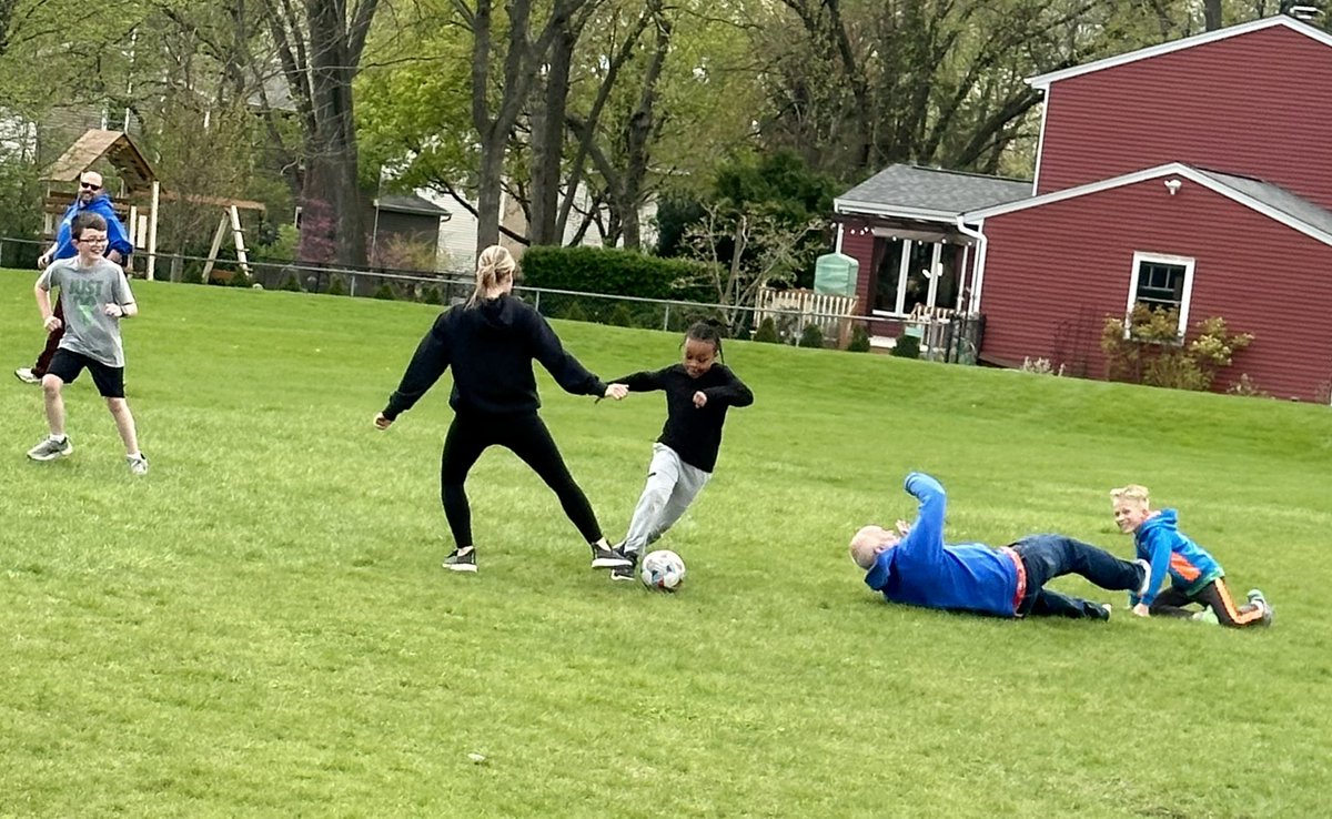 michelle tweet media