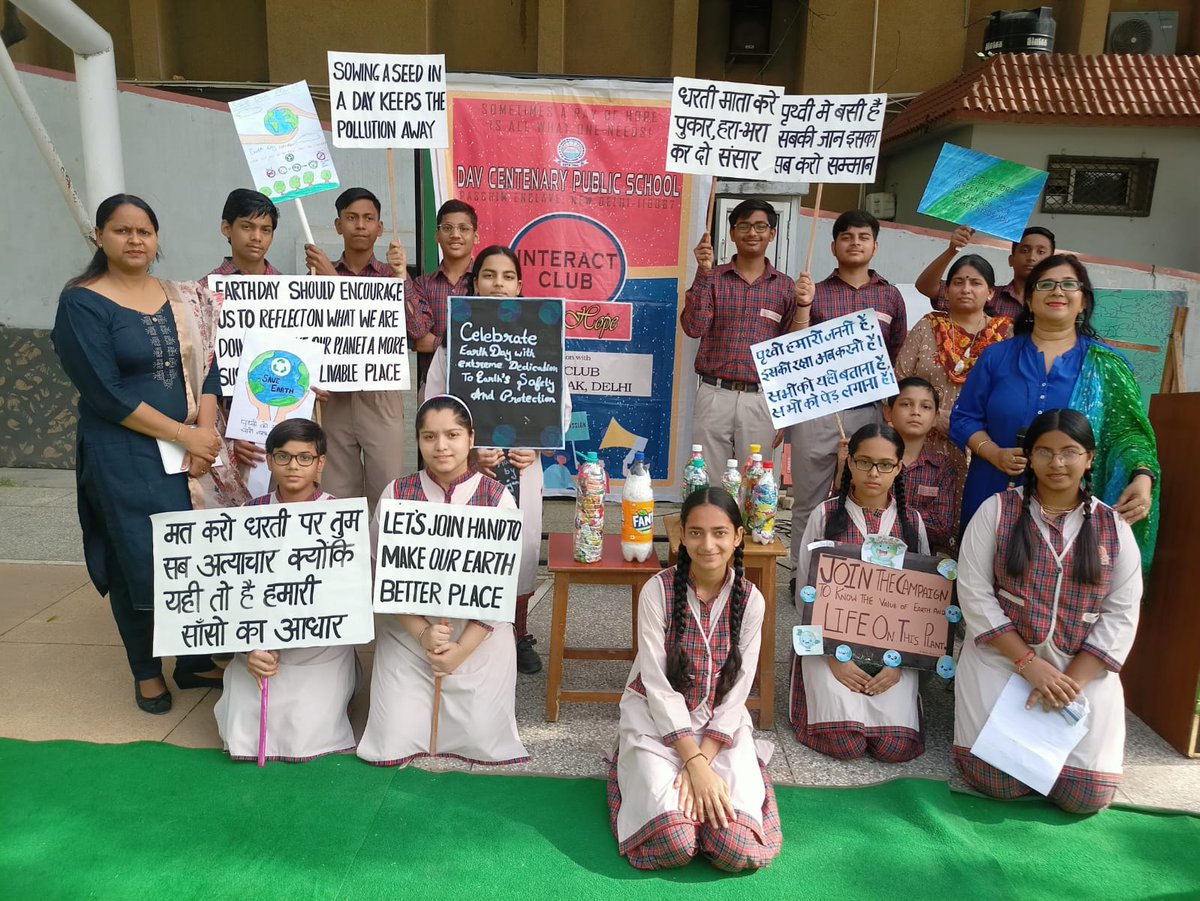 DavpeSchool's tweet photo. DAVPE is glad to share tht InteractclubRayofHope, celebrated World Earth Day on 21 April 2023,under  guidance of Principal,Ms.Sonia Malik.#youngleaders #interactors #newgeneration #60yearsofinteract #interactdistrict3011
#rotarydistrict3011
#rotaryinternational
#ImagineRotary https://t.co/QmneQ4CvRG