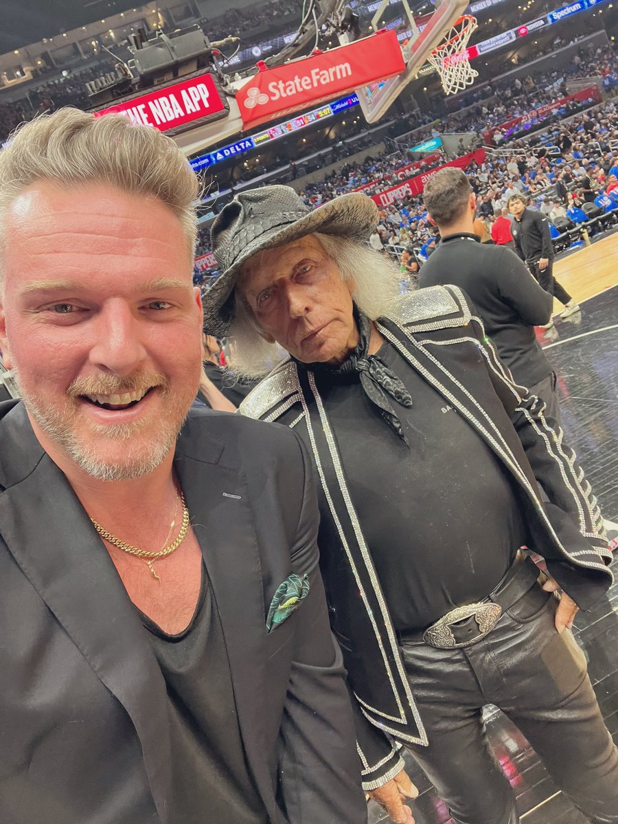 Pat McAfee tweet media