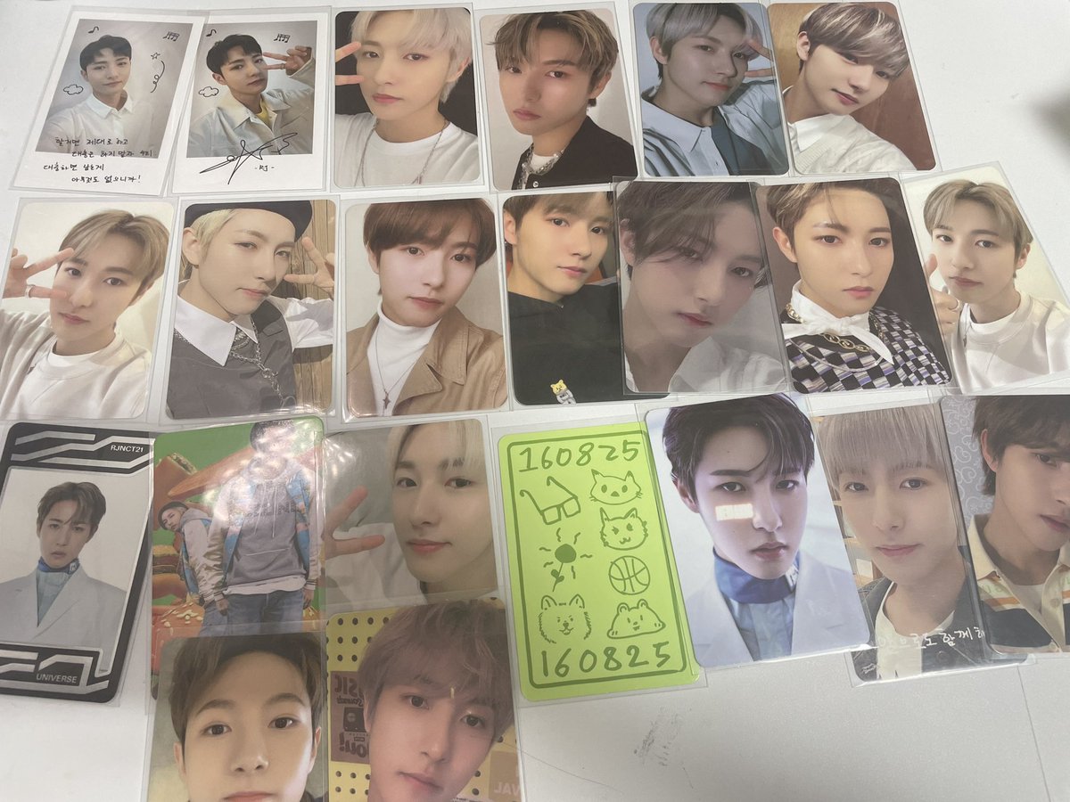 yangdo29392's tweet photo. 엔시티 런쥔 포카 일괄 13에 양도합니다 
nct dream 글리치모드 티셔츠 버퍼링 비트박스 믹스테이프 마크 런쥔 제노 재민 지성 트레카 팝업 md 포카 포토카드 sell pop up 천러 pc renjun 캔디 디지팩 값싼 포카 sell buy https://t.co/DjQBfP7e8q