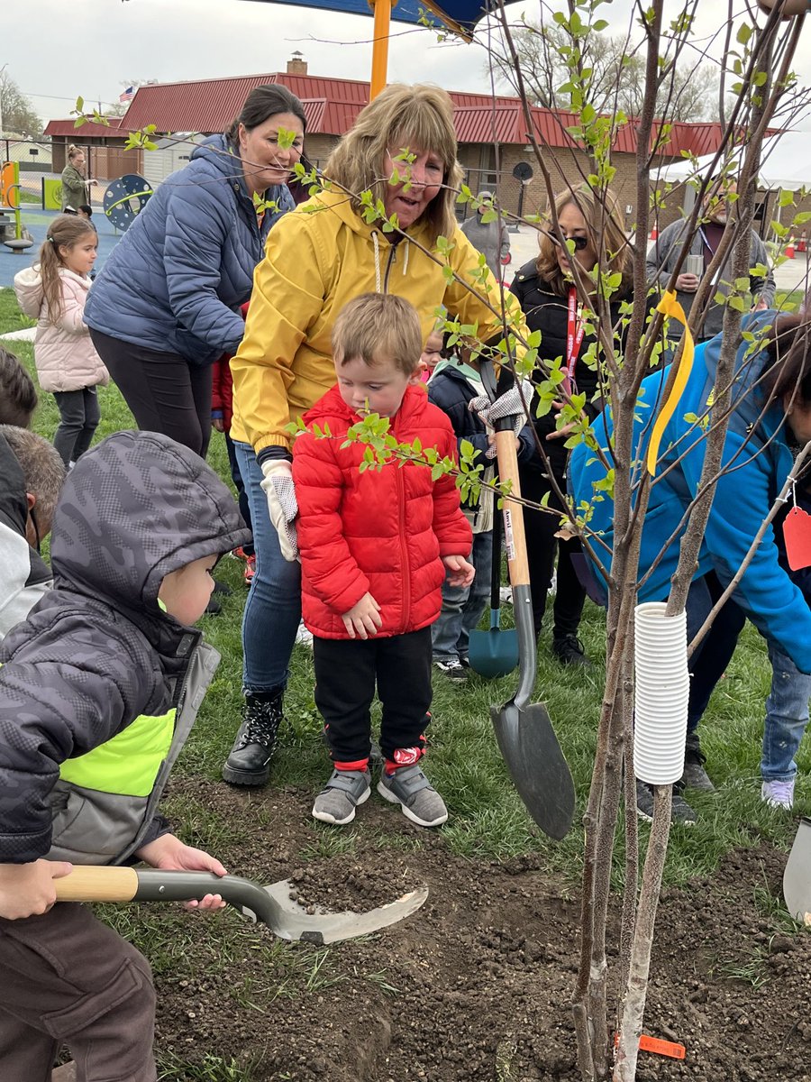 Player School tweet media