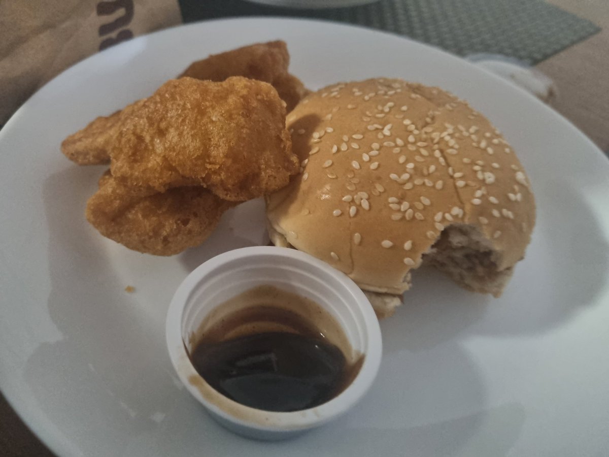 scourn2's tweet photo. Having my way at @BurgerKing https://t.co/04NppZZ2qL