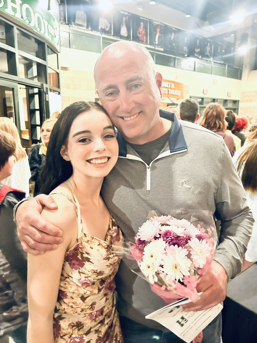 jeffboeh's tweet photo. Such a great show and performance by my actress and the rest of the cast and crew!! Always great when family can make it too!! https://t.co/Bu4GmHIfij