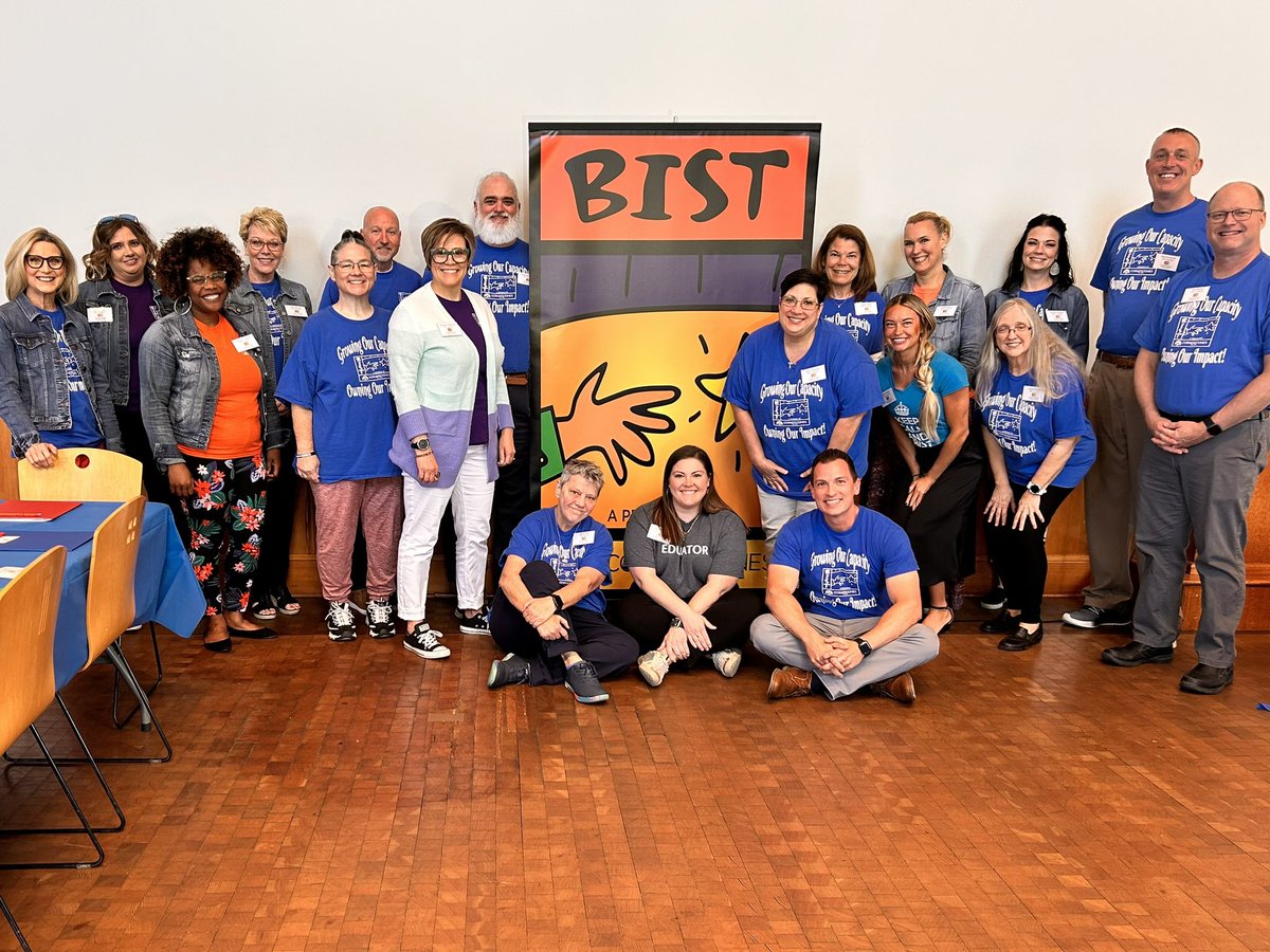 MartyHuitt's tweet photo. What an amazing evening with over 200 educators committed to increasing consistency of care for children and adults. The BIST Vision Team Conference is the place to be if you want to learn, grow and have fun all in one place! #BISTon @OurCornerstones https://t.co/uxtjHOT7Ll