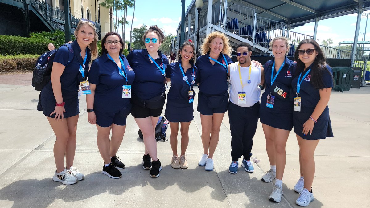 World Champions!! I'm a day late but it is still oh so sweet. The third picture the National Anthem was playing. ❤️🤍💙