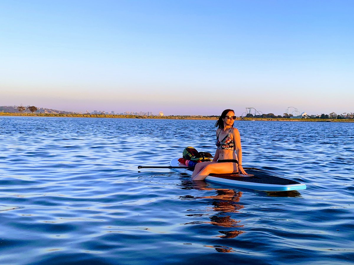 wandersurf's tweet photo. Evening Chill Paddle Board Experience. 
.
.
.
.
#wandersurfboardcompany #paddleboarding #sunrisepaddle #sunsetpaddle #sunsoutfunsoutpaddle #fullmoonpaddle #paddleboardrentals #standuppaddleboardlessons #missionbeachsandiego #eveningchillpaddle #peaceloveandsup #sandiegopaddle https://t.co/vPpT9AtGG2