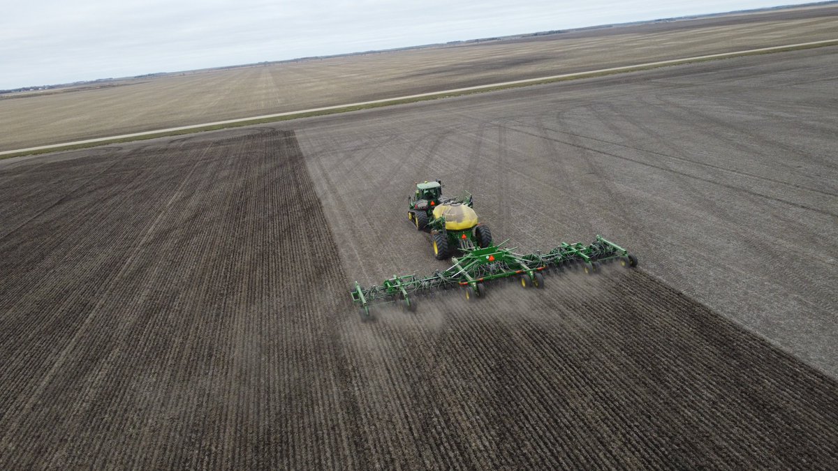 Brettzky21's tweet photo. @MYPrecisionAg https://t.co/2oJXtnYclI