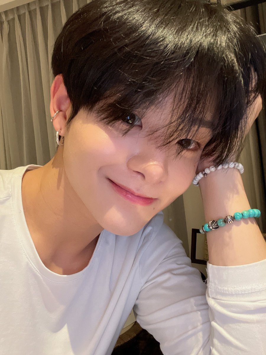 Joohywn's tweet photo. ##⠀

Giveaway for Roleplayer only, THR online from @jinhoon

- saldo 50k/@ (4 orang)
- saldo 25k/@ (4 orang)
- layout 15k/@ (2 orang)

Retweet + follow @jinhoon (nanti aku follow pelan2 yaa >~<!!)

End 23 April 2023!!

GOODLUCK!! https://t.co/F6TYj7WvgU