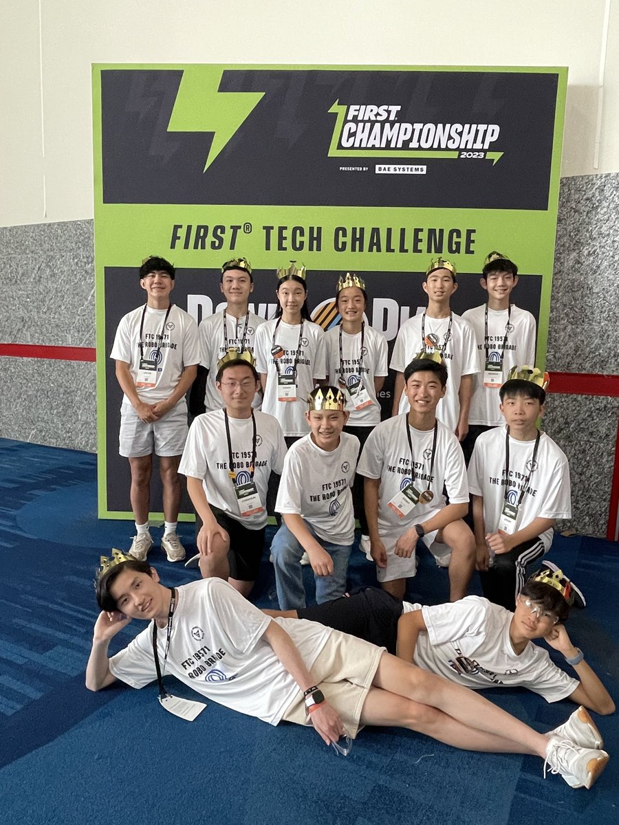 TheRoboBrigade's tweet photo. Today was Day 3 at FIRST world championships at Houston, Texas. Today was the end of qualification matches! We placed ninth in the Franklin division, but did not get picked for a alliance team. We made some mistakes during games and hope gain experience for future meets! https://t.co/TdZnKAO6lH
