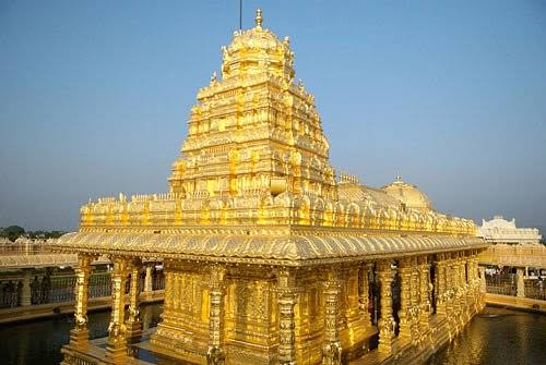 dr_singh_7773's tweet photo. This is original #goldentemple 
#lakshminarayani temple vellore 

Here you can go with indian flag 🇮🇳

#sikha #Hindus #IndianArmy https://t.co/l2U3bmklfg