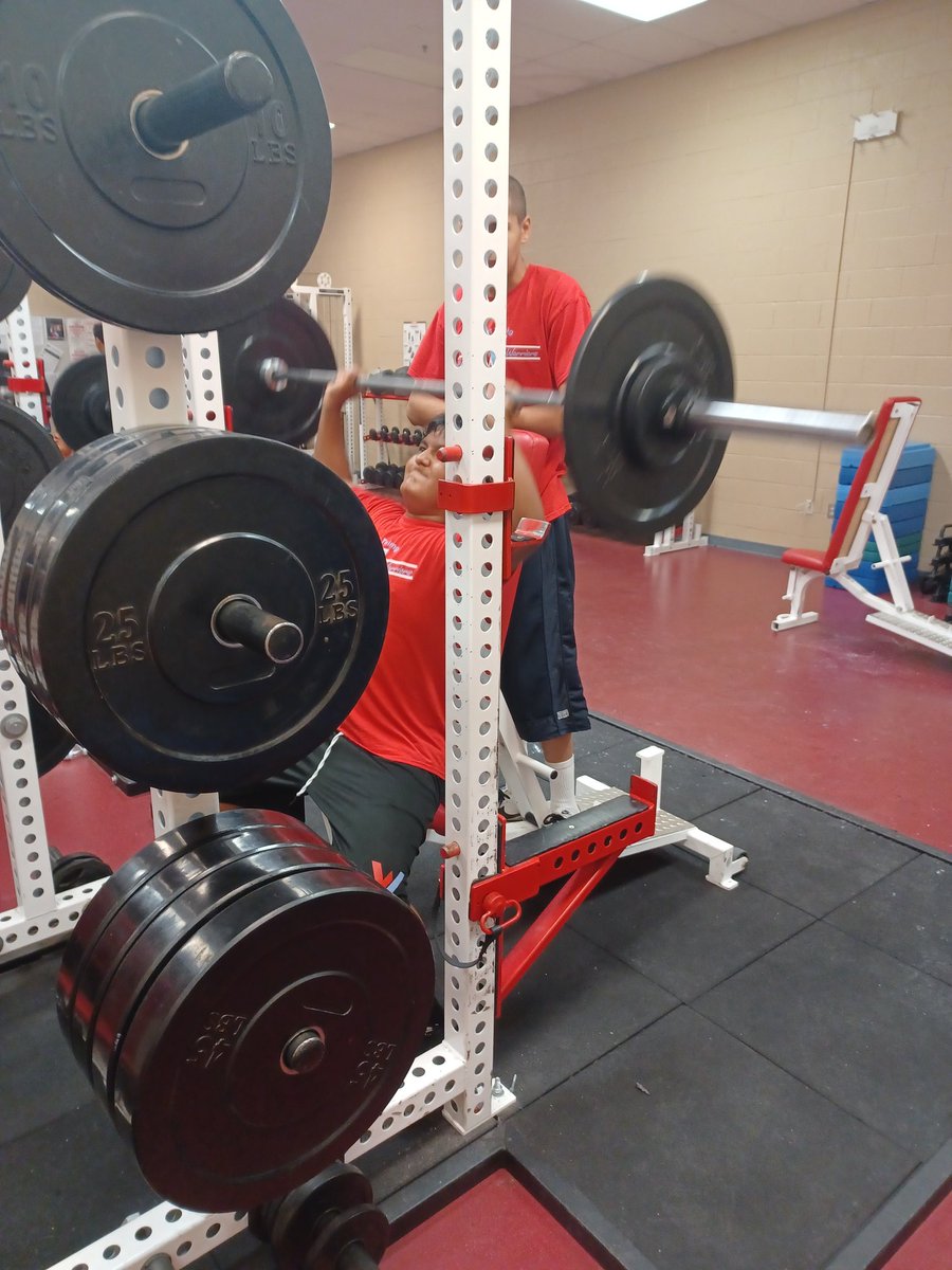 WARRIORSWAY's tweet photo. Real Warrior Work! 
#warriorway #whslvfootball https://t.co/ZnS9OqDumU