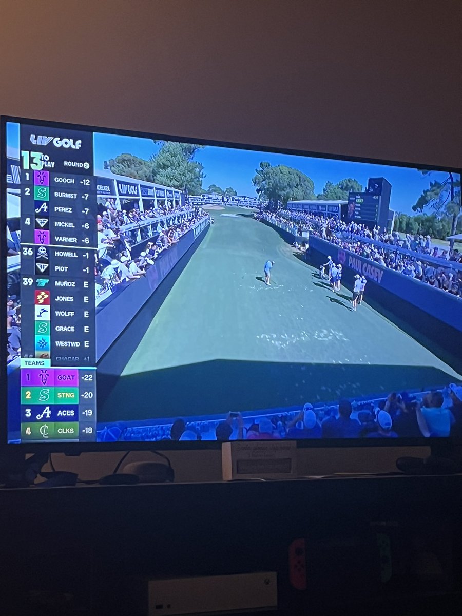 twitinand's tweet photo. LIV is THRIVING! Can’t wait to get to an event myself #LIVGolf https://t.co/8CMA4sBuMd