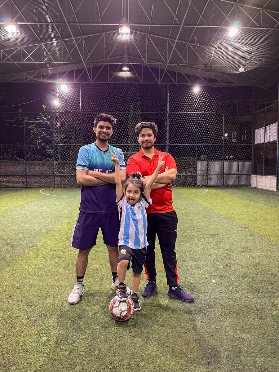 uptechsys_'s tweet photo. When IT geeks turn into futsal pros! Having a ball of a time with our UpTechSys fam! 

#FutsalFun #TeamUptechsys #OfficeFutsal #UpTechSys #itcompany #Consulting #Technology #Outsourcing https://t.co/JkObfttaFa
