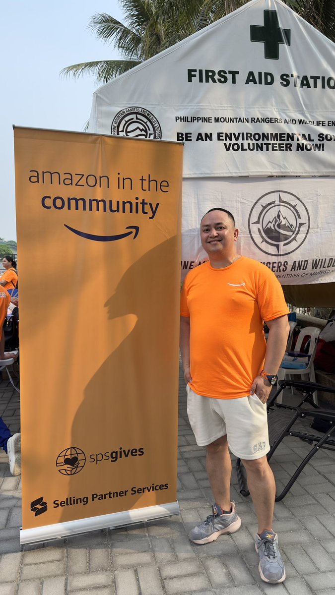 kianov5's tweet image. Celebrating #EarthDay2023 🌍 with @manilabaybeach’s cleanup drive attended by my fellow #Amazonians!🧡 #AmazonInTheCommunity #SPSGives #AlwaysDay1
