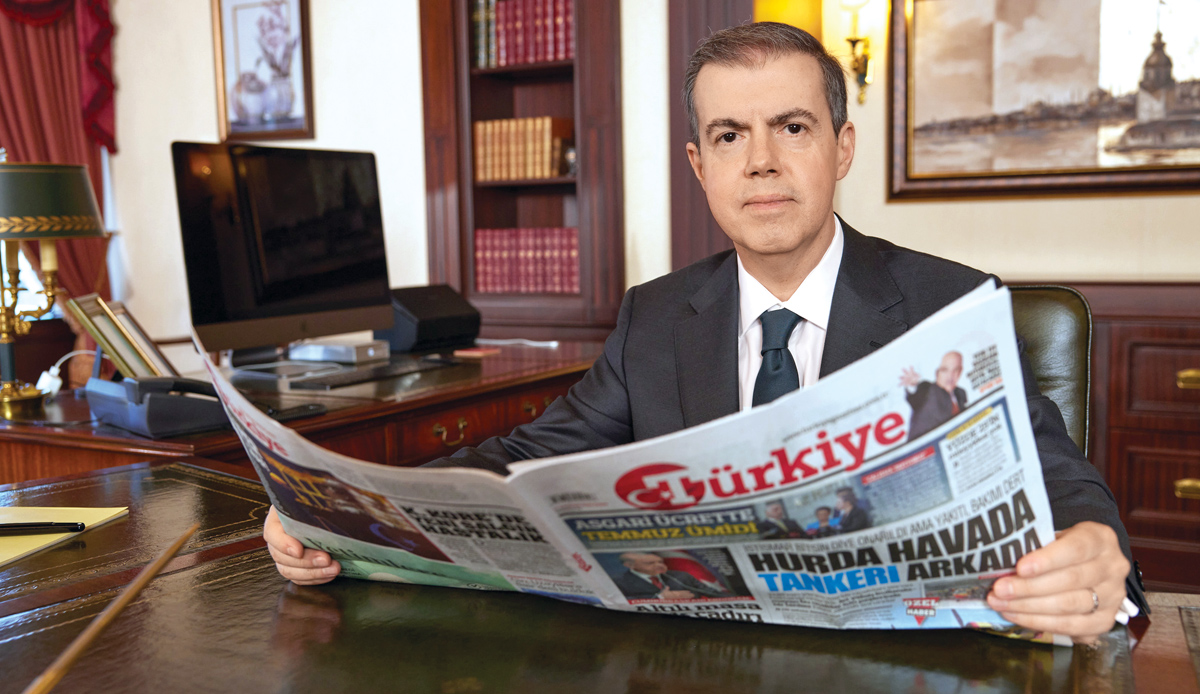 turkiyegazetesi's tweet photo. 53. ŞEREF YILINA MERHABA

Genç yaşlı, her kuşaktan okuyucusunu sımsıkı kucaklayan, huzur veren bir gazete… Ailenin gazetesi. Ferdi ve aileyi, cemiyeti ve milleti değerleriyle buluşturan, her vesileyle millî tarih şuurunu işleyen bir gazete. Nice yıllara…

#TürkiyeGazetesi https://t.co/HwYduu5MCm
