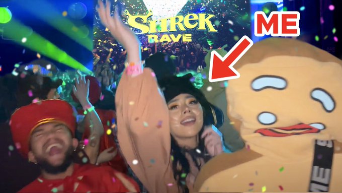 I went to the World's biggest Shrek rave!!!   https://t.co/wwLSfks6nT https://t.co/SB9IrLJTcN