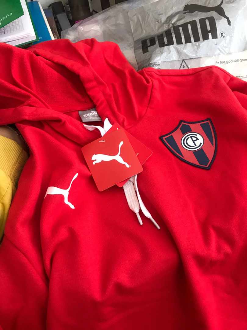 muero por ti
duele estar sin ti
porque te quiero tanto
y no puedo estar asi