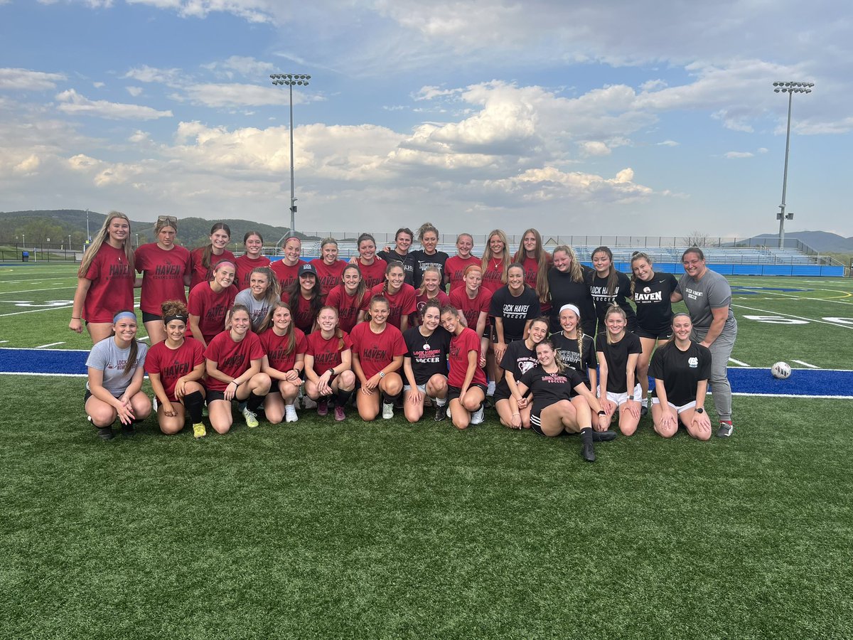 Lhu_wsoc's tweet photo. Alumni game 2023 in the books. Thank you to all the alumni who came out today!#gohaven๐ฆ
โฝ๏ธ https://t.co/RprlEchQiZ