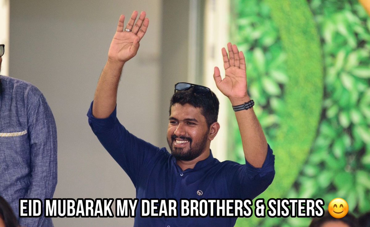 beingmusab's tweet photo. Became a meme, but it's a good one.. thanks to an office colleague.
#Alhamdulillah my smile game is getting good for pictures.
#EidMubarak #EidMeme https://t.co/hZIB0UaL2m