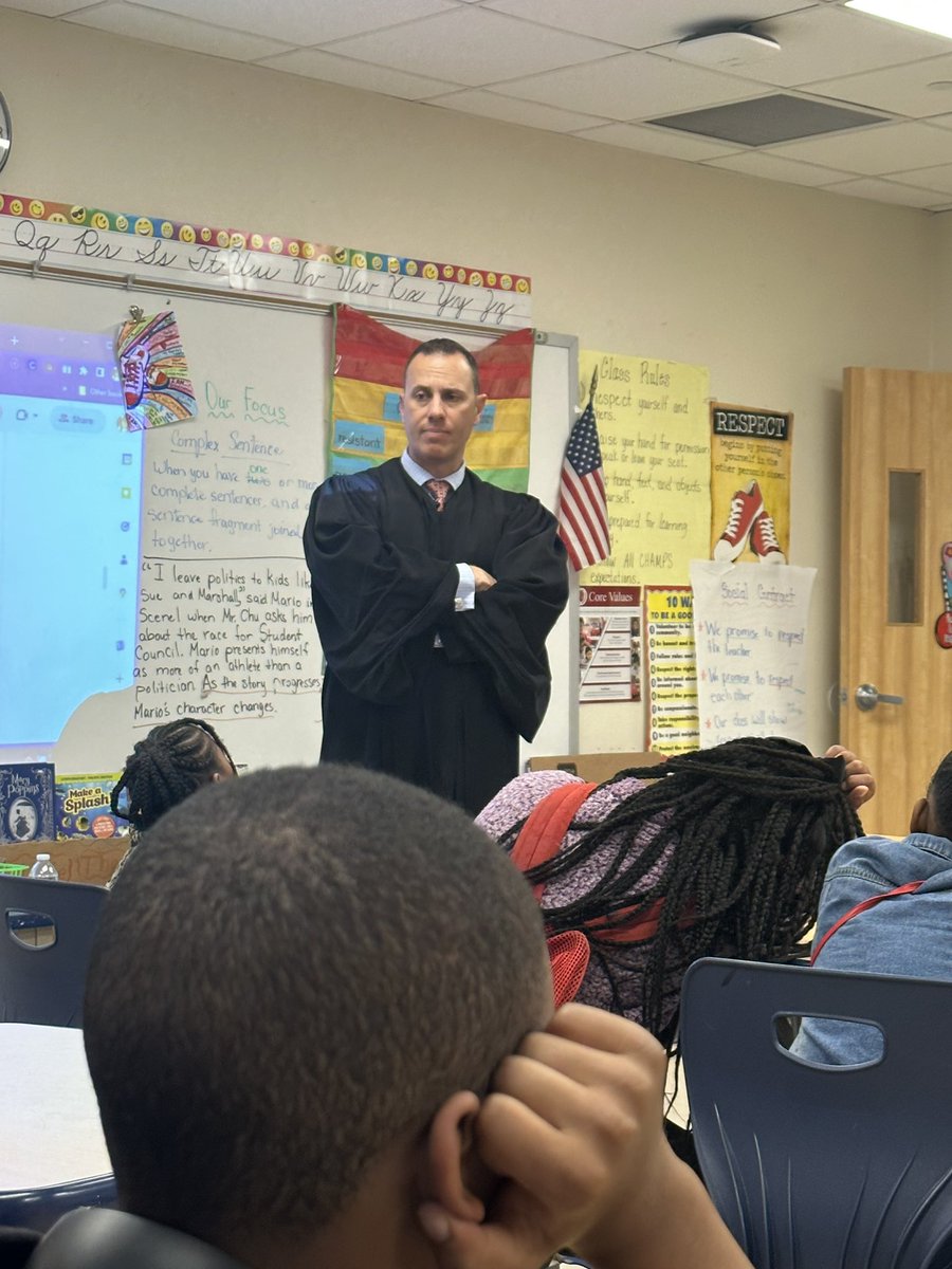 MsSHayes3's tweet photo. Exposure is key…. And they can absolutely be whatever they dream to be. Career Day 2023 was a success. Our  K-5 scholars were able to meet and greet with 20 plus various professions. https://t.co/lNKvNiBN0C