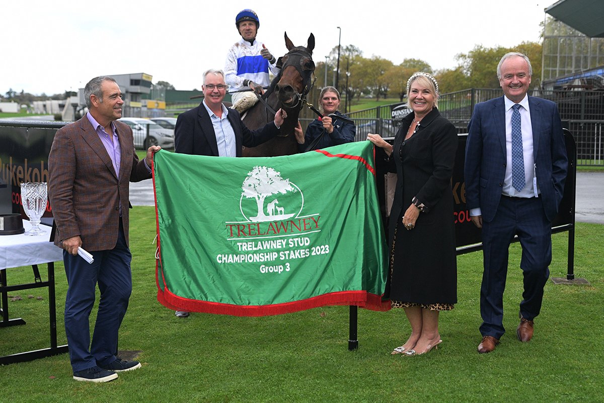 Ellerslie_Races's tweet image. Cheval D'Or and Michael McNab wins the Trelawney Stud Championship Stakes for trainer Tony Pike