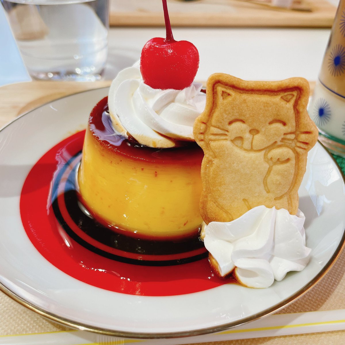 pampukinhat's tweet photo. 瑞江【猫舌食堂】
瑞江で見つけたアットホームなお惣菜カフェ☕️
名物の惣菜プレートには日替りで並ぶ野菜豊富なお惣菜がたっぷり☺️
看板猫のジータちゃんのクッキーが乗ったプリンも可愛かった🍮

#猫舌食堂 #カフェランチ #瑞江 #瑞江カフェ #瑞江ランチ #瑞江グルメ https://t.co/0oRHCQ6rRW