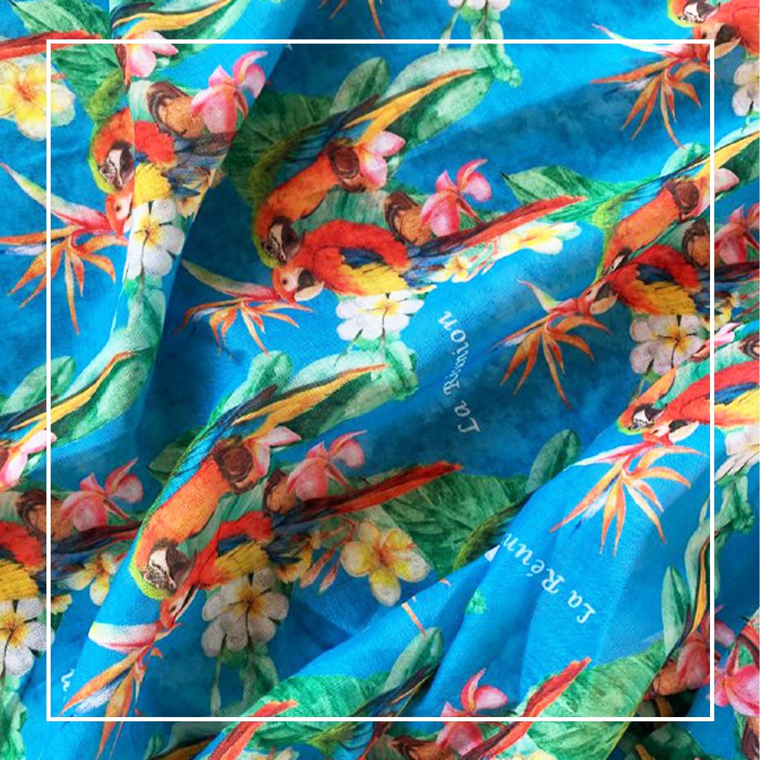 Cotton Printed Fabric: Adding a Splash of Color and Personality to Your Summer Style.

#clothera #fabric #colorful #printed #clotherafabrics #fashion #textile #cotton #prints
#textiledesign #fabricdesign #fabricbrand #fabricstore #handamde #fabrication #onlinestore #stylish