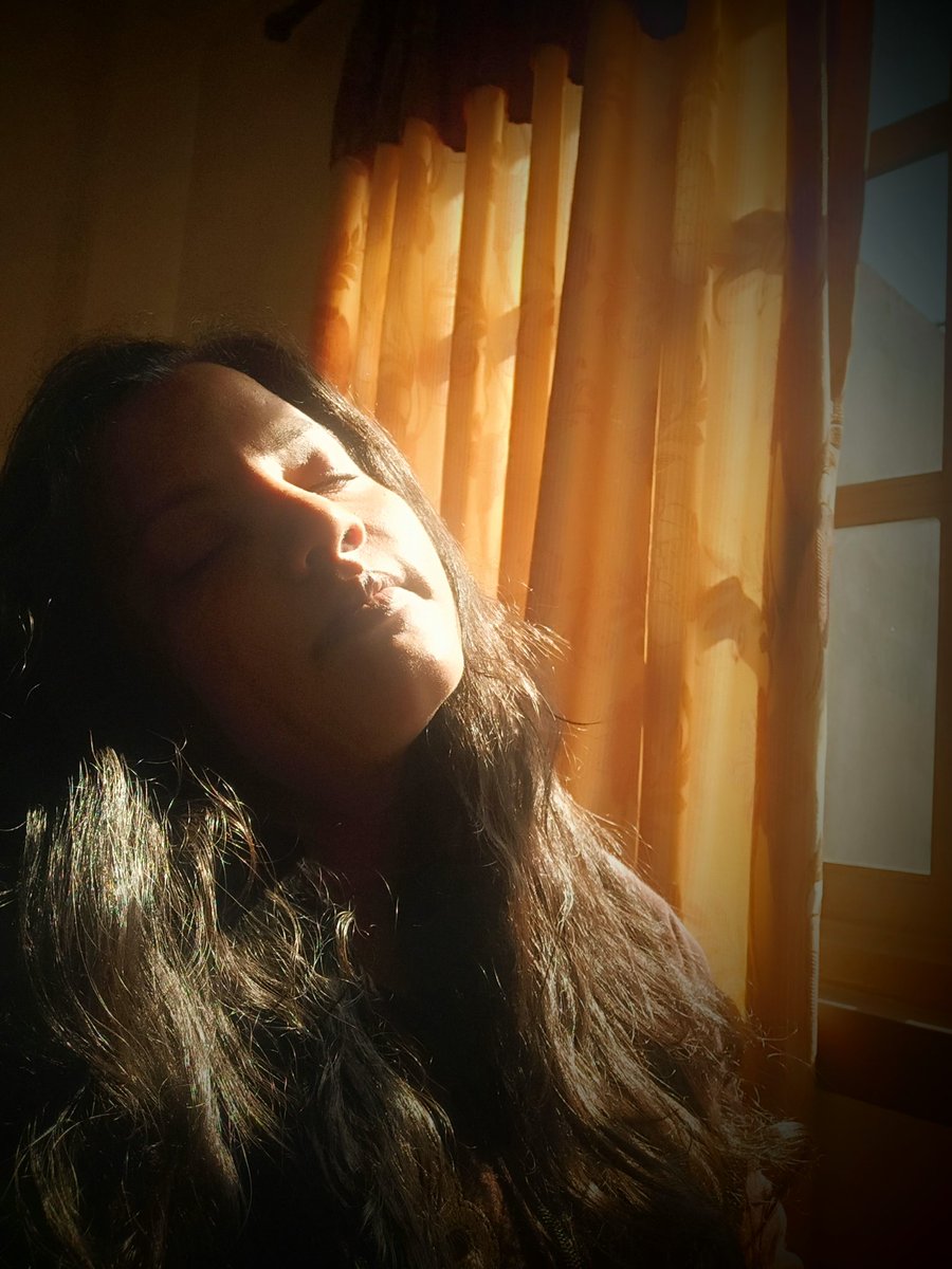 saajh15's tweet photo. Feeling the serenity of Sun 🌞🌞 https://t.co/XZbcThofR1
