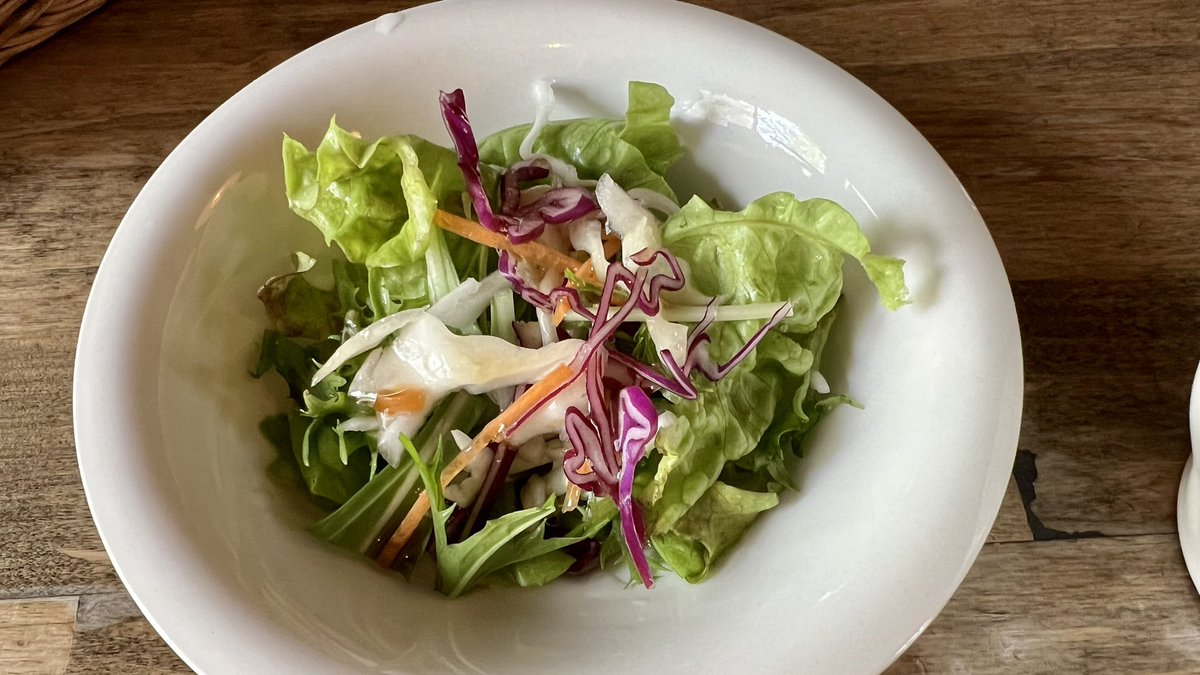 きょうのランチは北上のカフェ ポンシャでクロックムッシュのスープセットを食べたよ。チーズとバターが焼けた香りってなんでこんなに食欲をそそるんだろうねってつくづく感じる幸せいっぱいのうまうまだよ╰(*´︶`*)╯♡
#気仙食べまくり