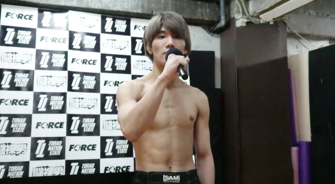 junji_mma's tweet image. 直島弘晶「最後は得意のバギーチョークで一本勝ちしたいと思います」
小川隼人「最後は得意のバギーチョークで極めたいと思います」

笑😆👍

#sooto0423
#FORCE17
#修斗ジム神戸
#STGK
#これが修斗ジム神戸
#事の発端は青柳洸志選手