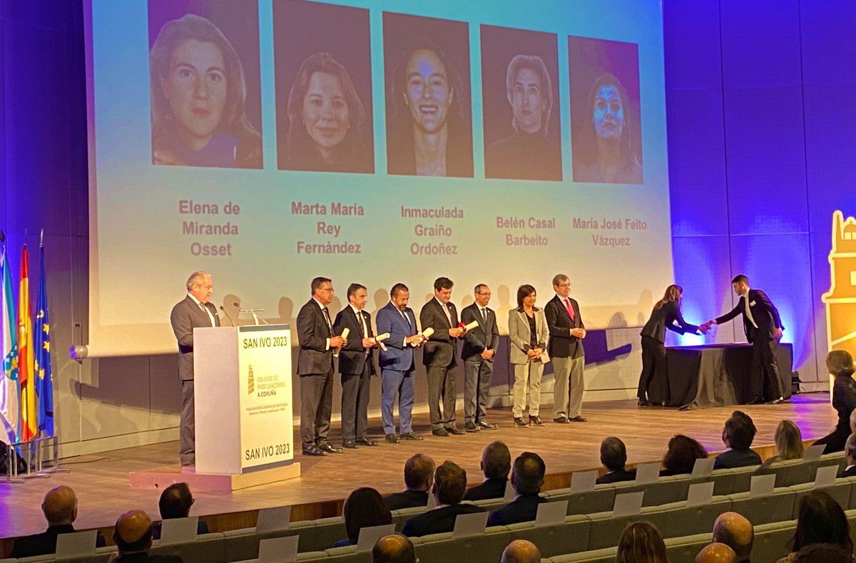 Siempre un placer unirnos en #Eventos con <a href="/PabloPortabales/">Pablo Portabales</a> <a href="/Palexco/">Palexco</a>  <a href="/Luisalopezguti/">Luisa López</a> <a href="/CEGAaudiovisual/">CEGA Audiovisuales</a> y <a href="/somosbokete/">Boketé</a>. 

¡Trabajamos bien todos juntos! #Galiciamice <a href="/acorunacb/">A Coruña Convention Bureau</a>