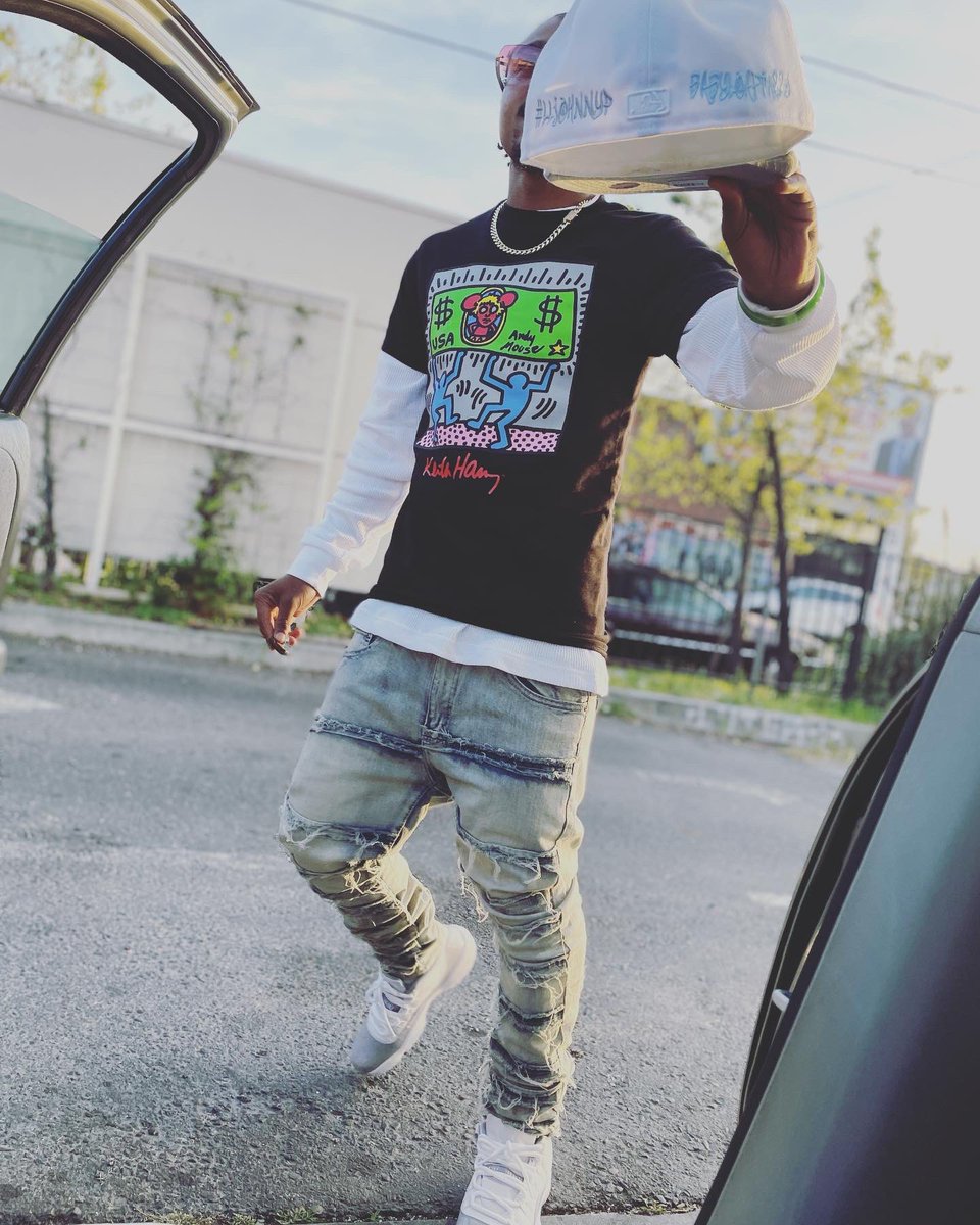 MrNeeditall16's tweet image. #Chapter26 Me vs Me 🥀