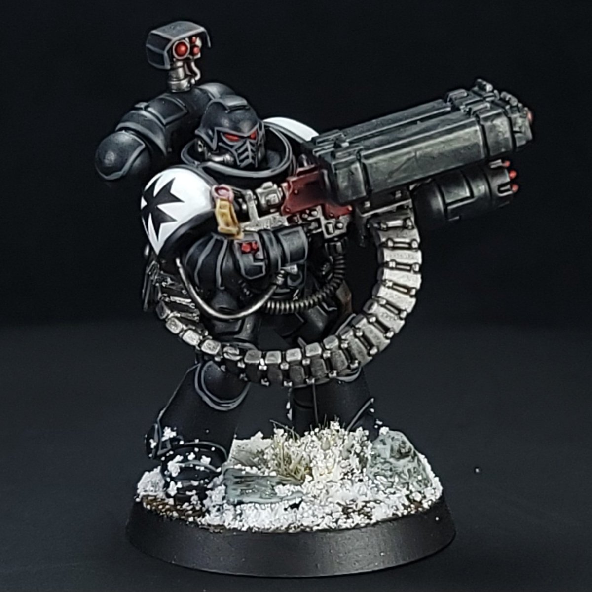 EthanHandwork's tweet photo. Last one.
#paintingwarhammer #warhammercommunity #blacktemplars #spacemarines #warhammer #warhammer40k #desolators https://t.co/lHN5VfTtqX