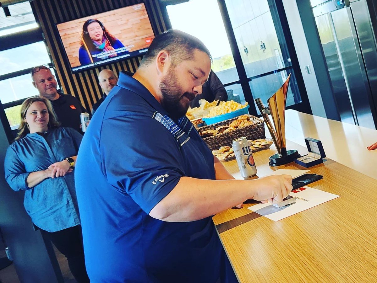 Tubby217's tweet photo. Made it officially official today with a signing party @brrarchitecture, which included stamping the office wall!!! Thanks to everyone that came to the signing party and after party!! So thrilled that my mom came down for this also!! #IAmAnArchitect https://t.co/YQjCwijGWH
