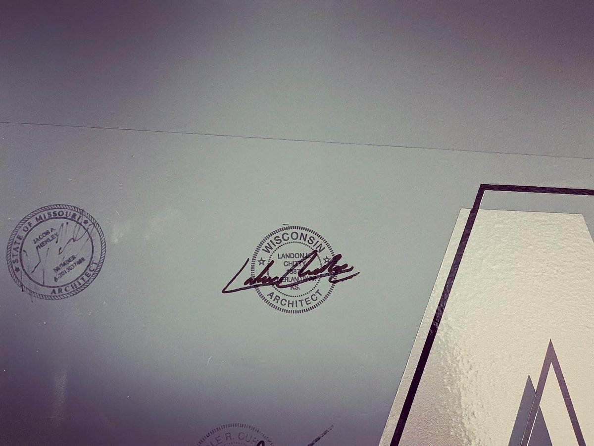 Tubby217's tweet photo. Made it officially official today with a signing party @brrarchitecture, which included stamping the office wall!!! Thanks to everyone that came to the signing party and after party!! So thrilled that my mom came down for this also!! #IAmAnArchitect https://t.co/YQjCwijGWH