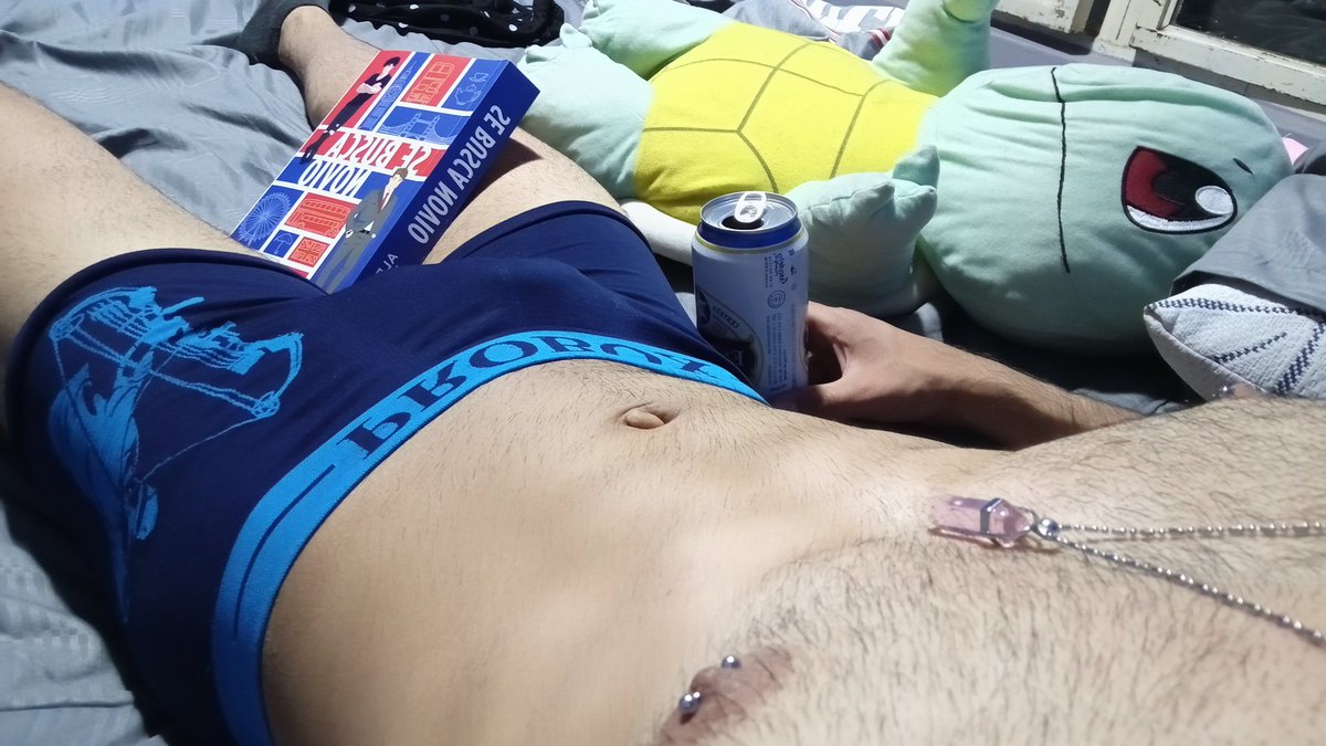 BryanHyoga's tweet photo. Relajado en casa quién gusta pasar el rato! 😏🔥😈

#gay #D_DAY https://t.co/yoKLessBo2