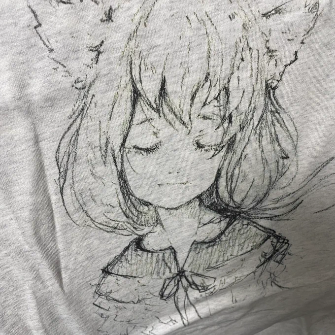 昔作ったオリジナルTシャツ…
この頃は、鉛筆でも描いてたけど最近は… 