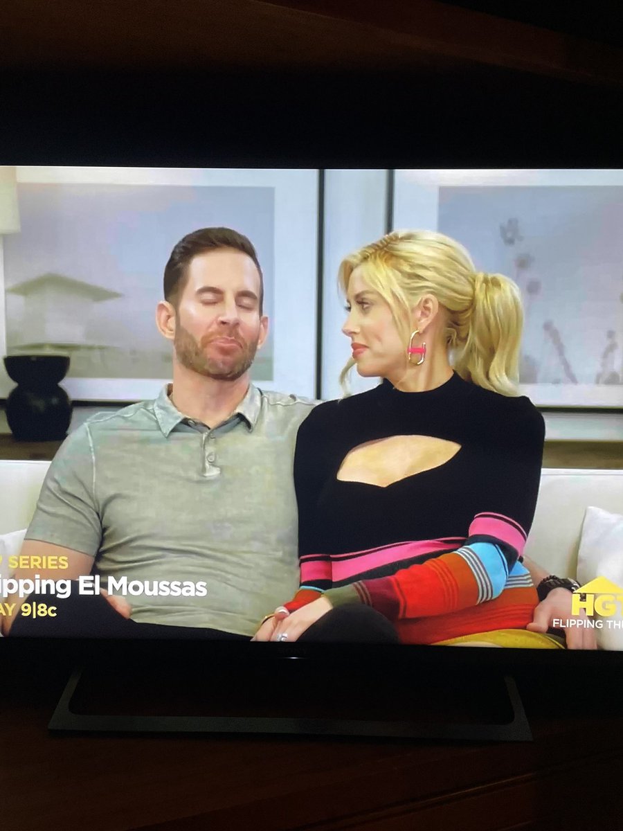 MichelleBower13's tweet photo. 1993 called and wants her cutout sweaters back.
Ha!      Ha!     Ha!
#flippingelmoussas https://t.co/ZEPImtq9Ui